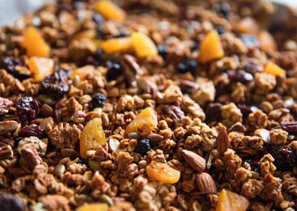 Sự thay đổi nguyên liệu granola từ cổ điển đến hiện đại