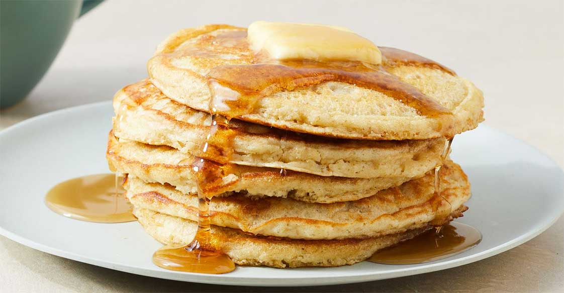 Bánh pancake làm từ yến mạch cán vỡ ăn sáng ít calo