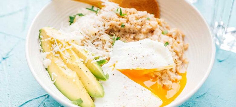Cách Làm Bữa Sáng Healthy Với Yến Mạch Nguyên Hạt